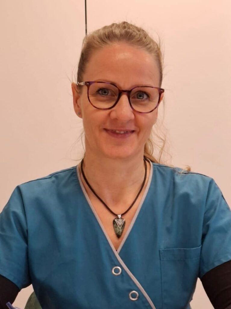 Rachelle, praticienne en Shiatsu, Seiki et Chi Nei Tsang à Montauban – Cabinet Ishin Denshin